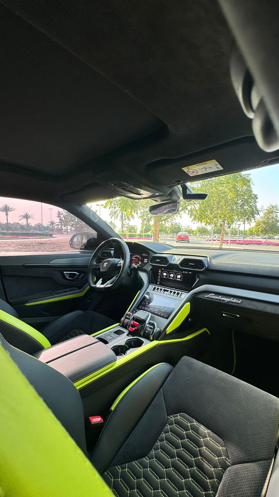 Lamborghini Black 2024