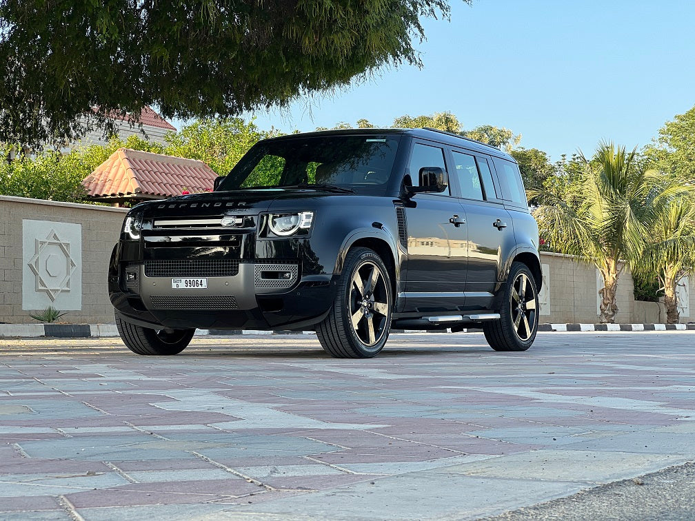 Land Rover Defender 2025