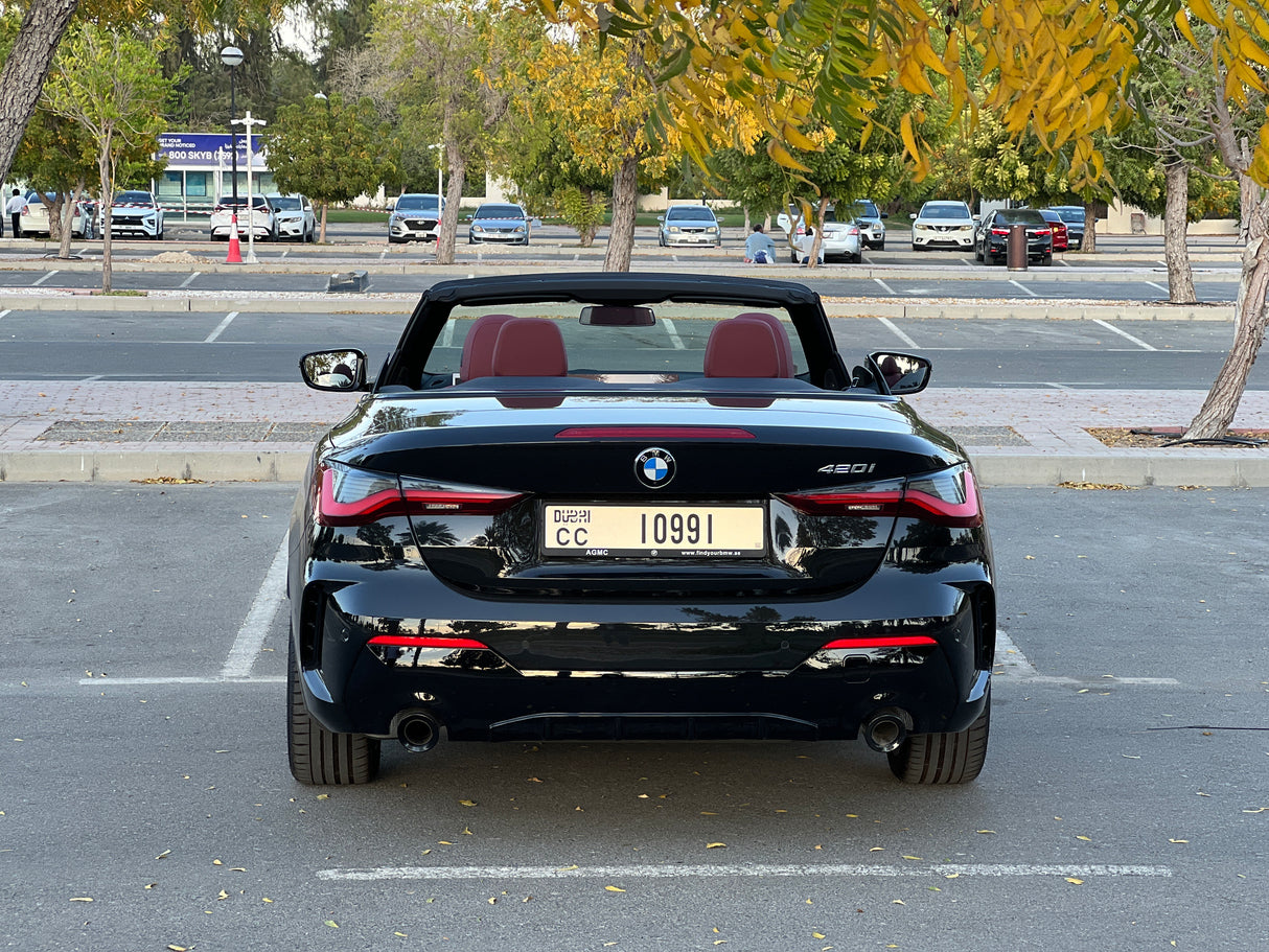 BMW 420i Convertible 2025